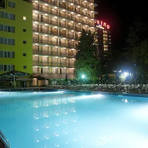 ** Hotel Varshava Bulgarien